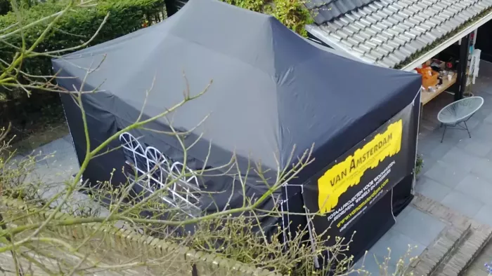 Nieuwe Easy-up tent voor onze klanten.